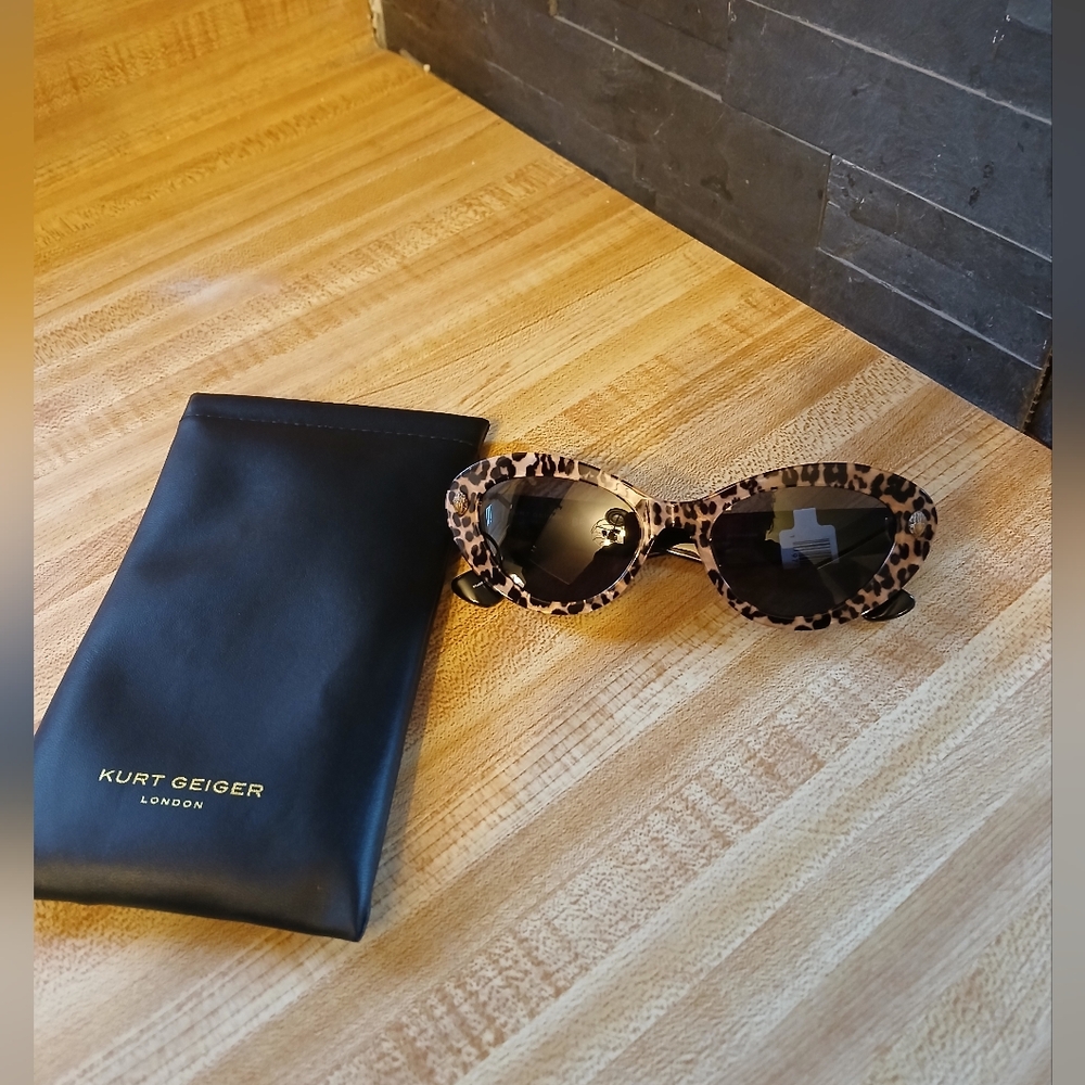 Kurt Geiger Leopard Print Cat Eye Sunglasses - Brown